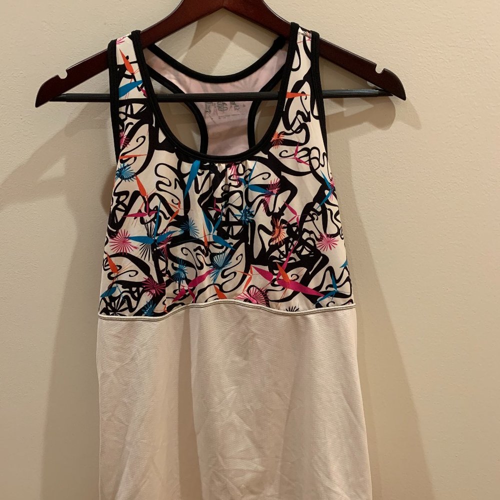 Skirt Sports Inc. Yoga Exercise Tank Shelf Bra M